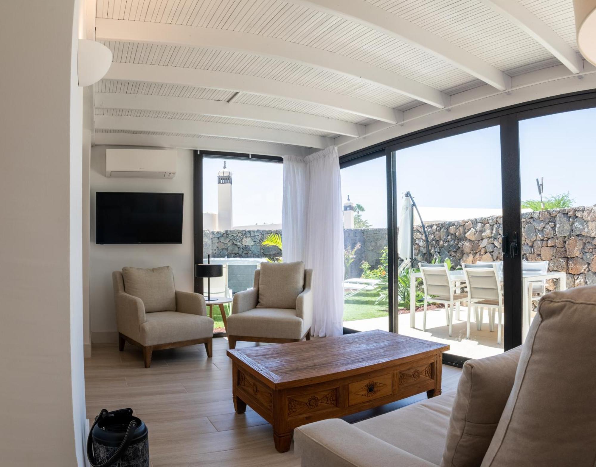 Villas Alondra Puerto del Carmen  Room photo